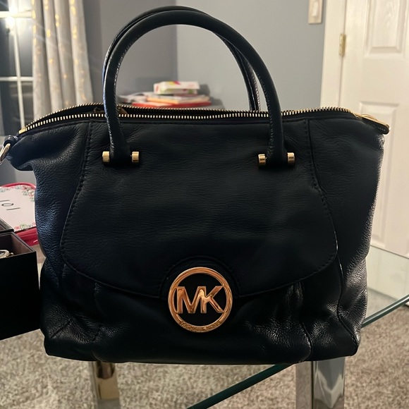 Michael Kors Handbags - Michael Kors purses in great condition!